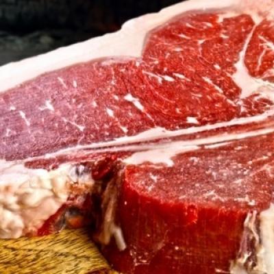 Preço da carne bovina desacelera e segue em tendência de queda